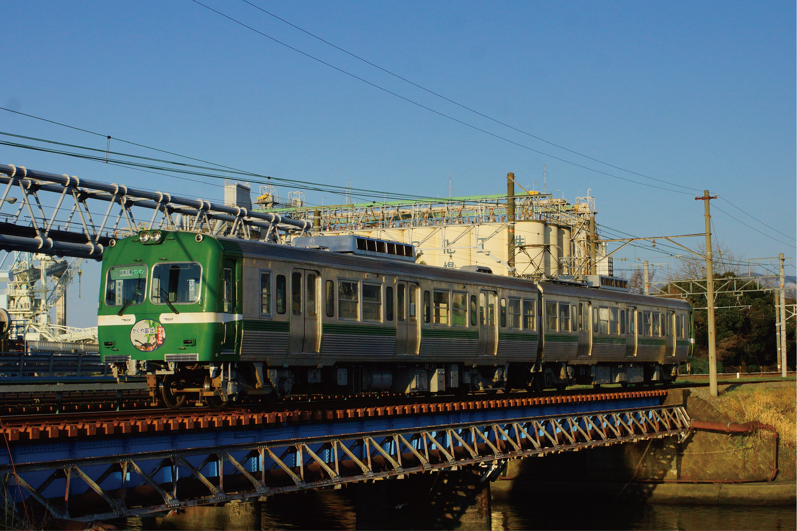 ◆日本夜景遺産認定「岳南電車」がプロデュース◆鉄道＆工場 Ｗ夜景をＷ撮り！